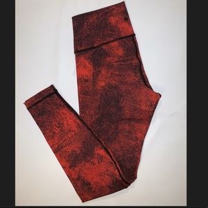 New Lululemon lab Wunder Under High Rise Pixel